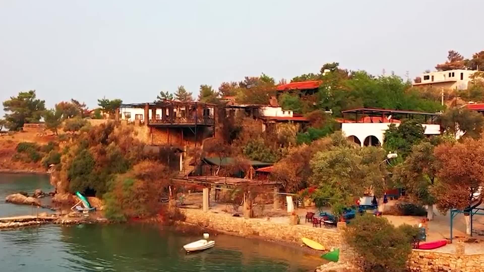 GÖKOVA’NIN YEŞİLİ ŞİMDİ KÖMÜR KARASI