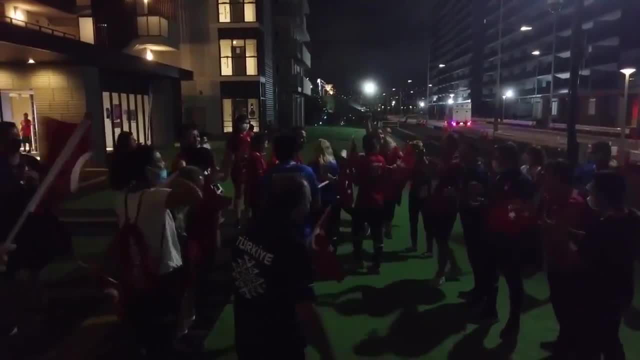 2020 TOKYO OLİMPİYATLARININ AKILDA BIRAKTIKLARI... TÜRKİYE, 13 MADALYA İLE KENDİ REKORUNU KIRDI. UZAYDA DA BAYRAK TESLİMİ YAPILDI
