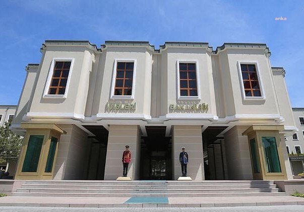 ARTIK 45 YAŞINDAN GÜN ALMIŞ POLİSLER DE AMİRLİK İÇİN SINAVA GİREBİLECEK