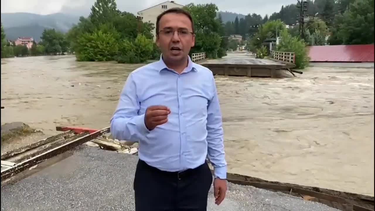 CHP'Lİ BALTACI, AZDAVAY'DA KÖPRÜNÜN SEL NEDENİYLE YIKILDIĞINI SÖYLEDİ: "ACİLEN AFET BÖLGESİ İLAN EDİLMELİ"