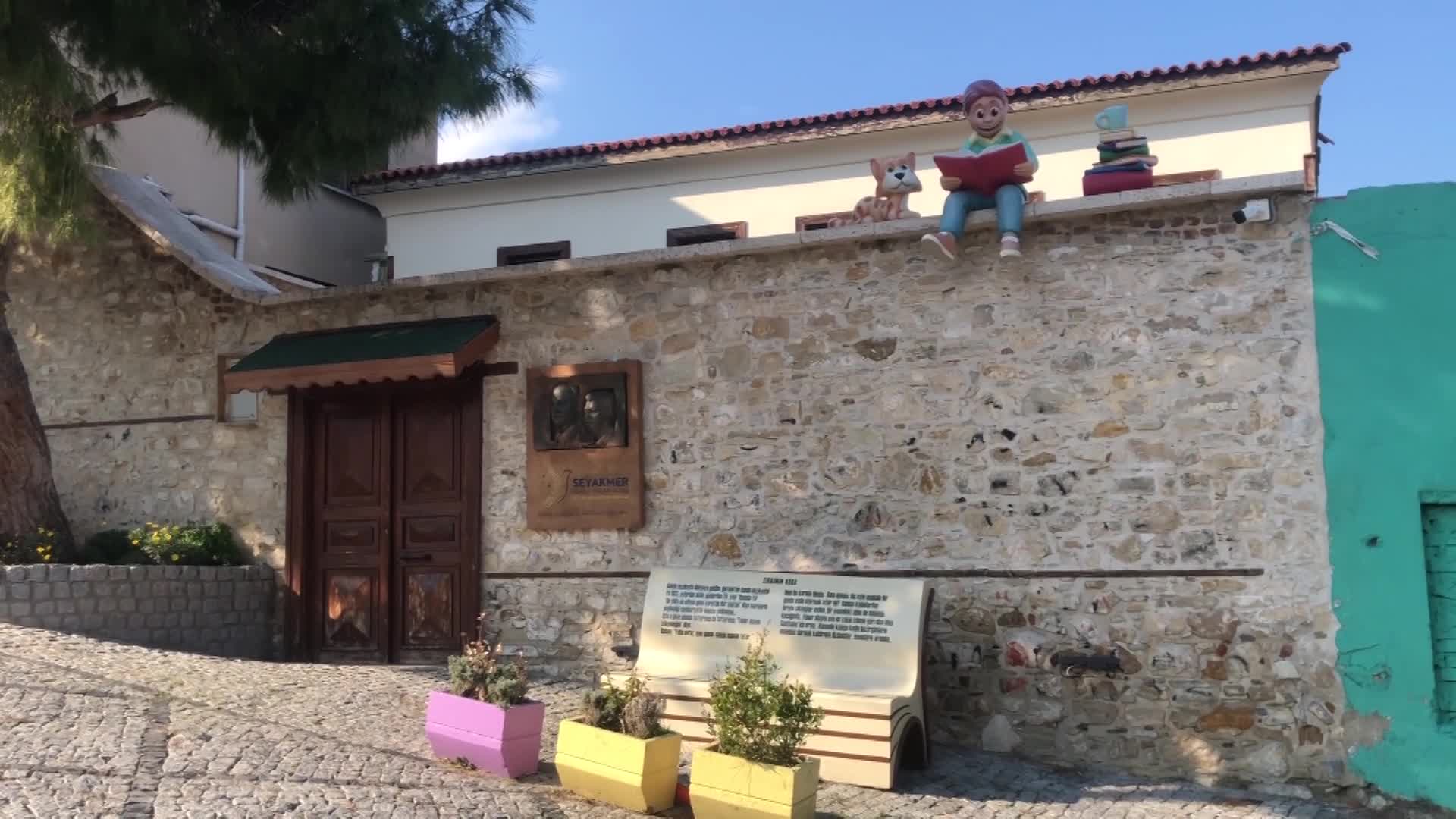 KUŞADALI ÇOCUKLAR, DİJİTAL KÜTÜPHANEDE YAŞAYARAK ÖĞRENİYOR