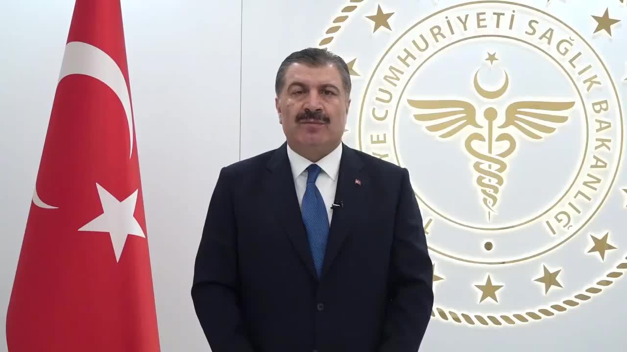 "TÜM OKULLAR ZAMANINDA AÇILACAK" DİYEN BAKAN KOCA: “AŞI OLMAYANLAR DÜZENLİ OLARAK NEGATİF PCR TEST SONUÇLARINI GÖSTERMELİ”