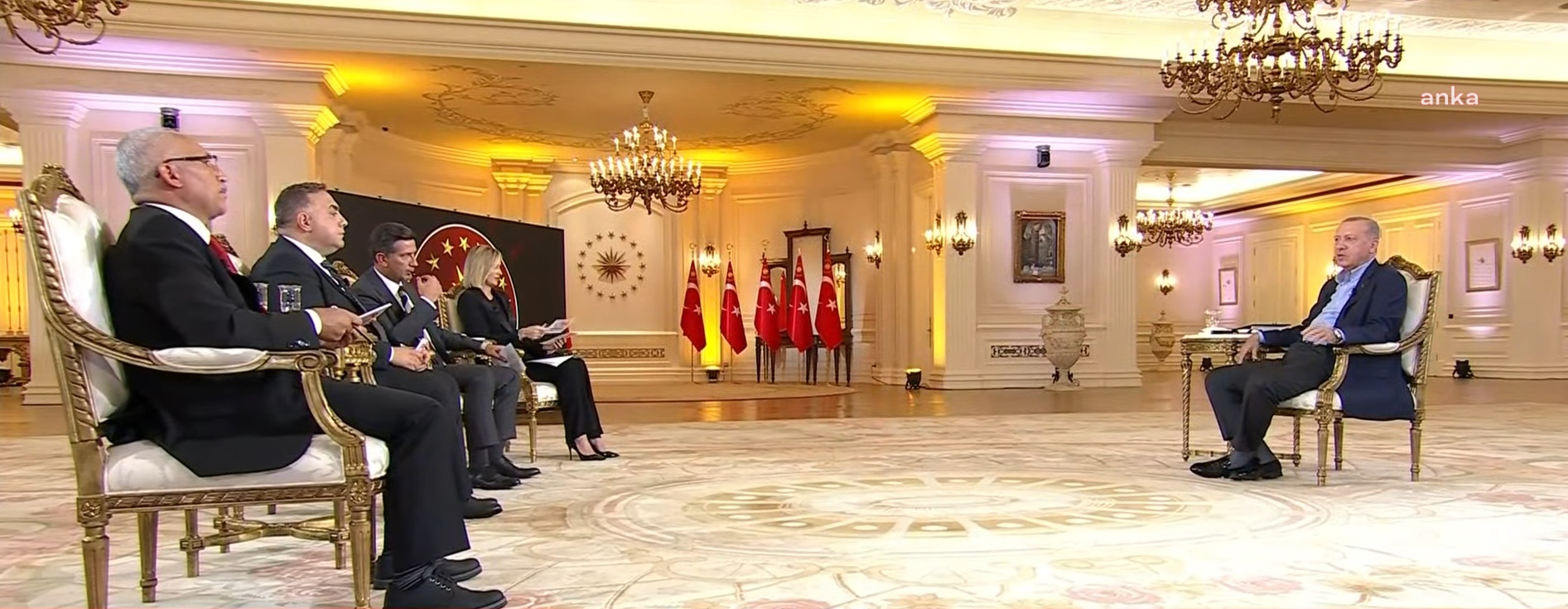 CUMHURBAŞKANI ERDOĞAN: “SOSYAL MEDYAYA BEN HİÇ OLUMLU BAKMIYORUM”
