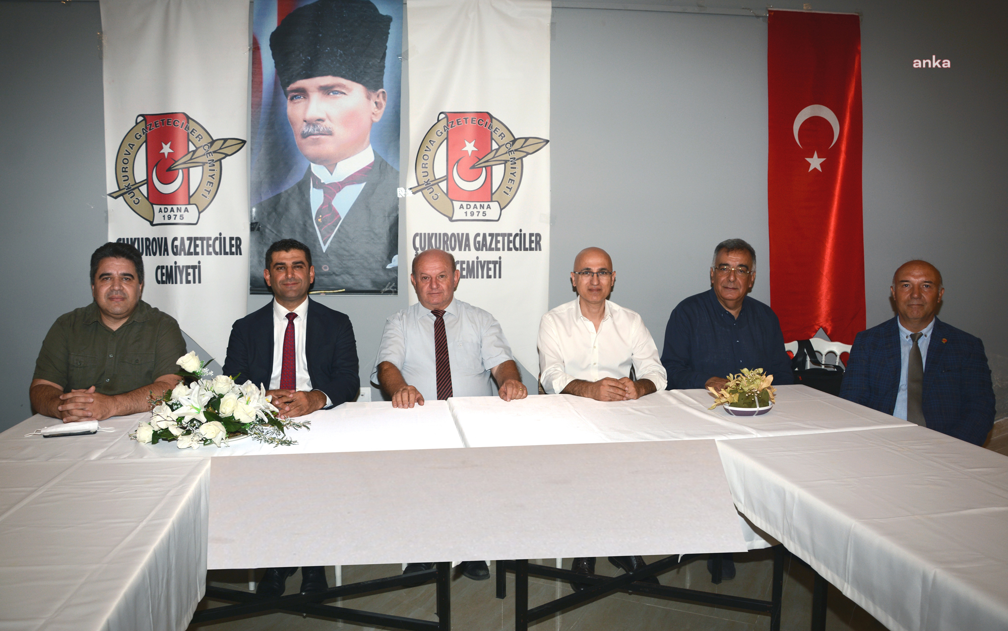 ADANA AKADEMİK MESLEK ODALARI BİRLİĞİ SÖZCÜSÜ DR. MENTEŞ: "BASINI ÖZGÜR OLMAYAN HİÇBİR ÜLKE DEMOKRATİK OLAMAZ"