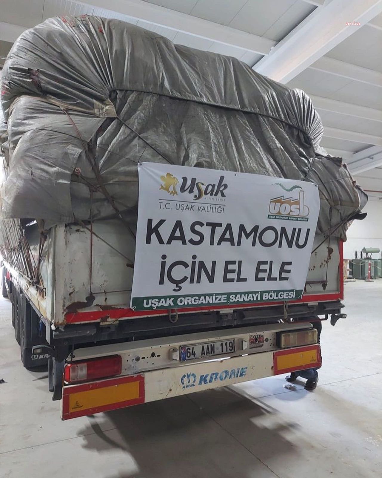 UŞAK'TAN KARADENİZE YARDIM KONVOYU YOLA ÇIKTI