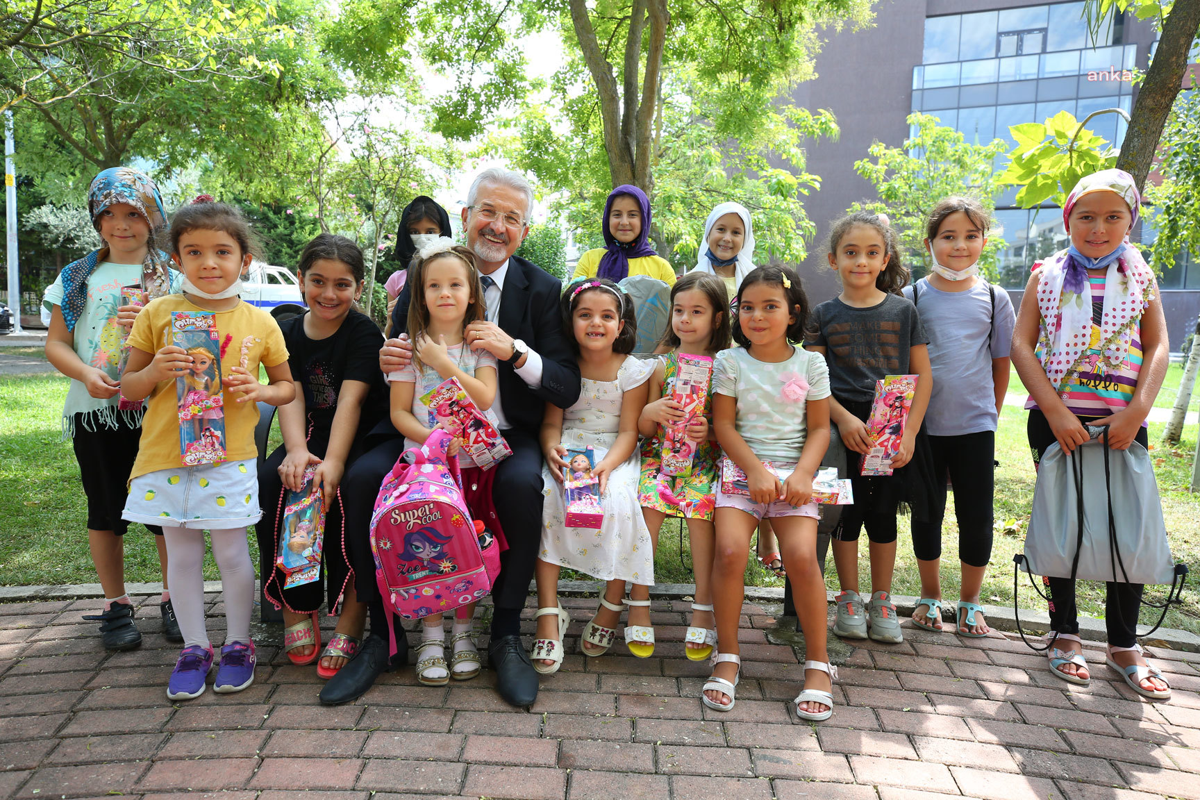 NİLÜFER BELEDİYE BAŞKANI ERDEM, "BAŞKAN BURADA" BULUŞMALARINA YENİDEN BAŞLADI