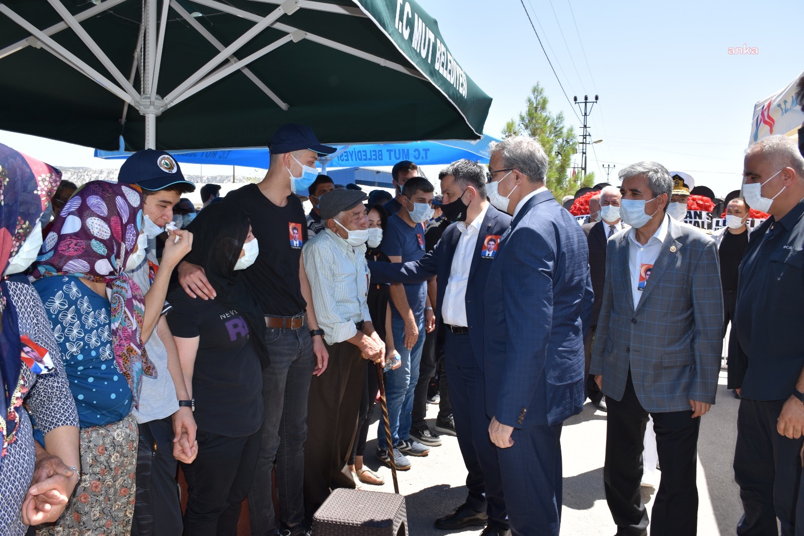 KAHRAMANMARAŞ'TA DÜŞEN UÇAKTA YAŞAMINI YİTİREN ORMAN MÜHENDİSİ MERSİN'DE TOPRAĞA VERİLDİ