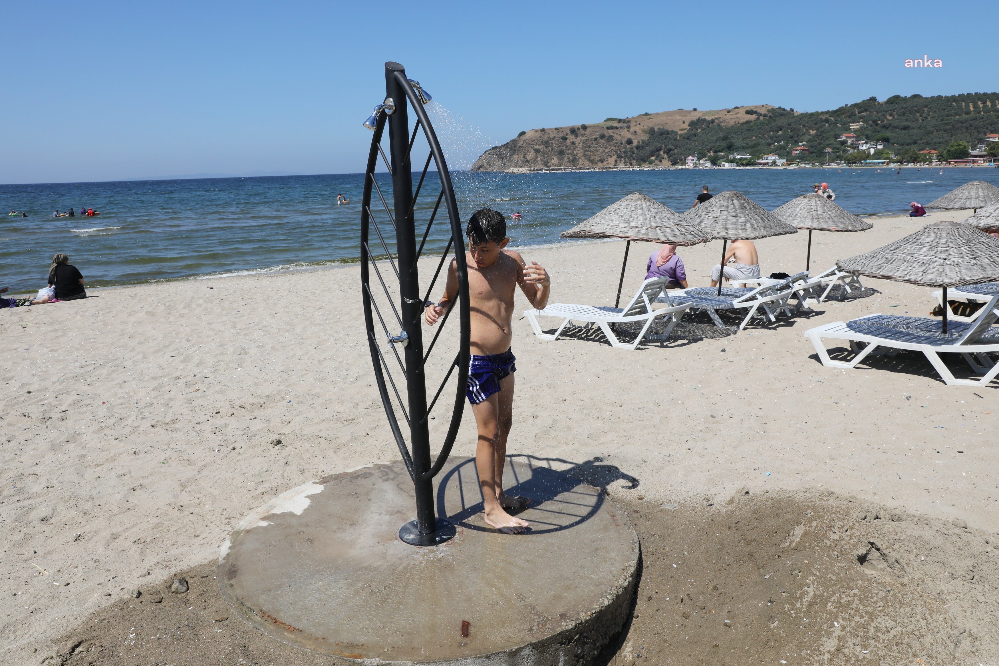 MUDANYA SAHİLLERİNDE YENİLEME ÇALIŞMASI