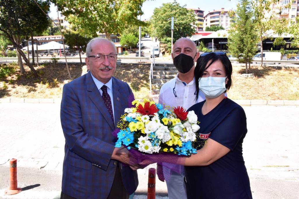 AFET BÖLGELERİNE DESTEĞE GİDEN TEKİRDAĞ BÜYÜKŞEHİR EKİPLERİ, KENTE GERİ DÖNDÜ