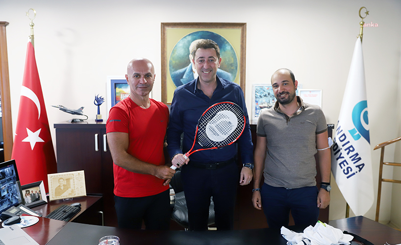 BANDIRMA TENİS KULÜBÜNDEN BELEDİYE BAŞKANI TOSUN’A ZİYARET