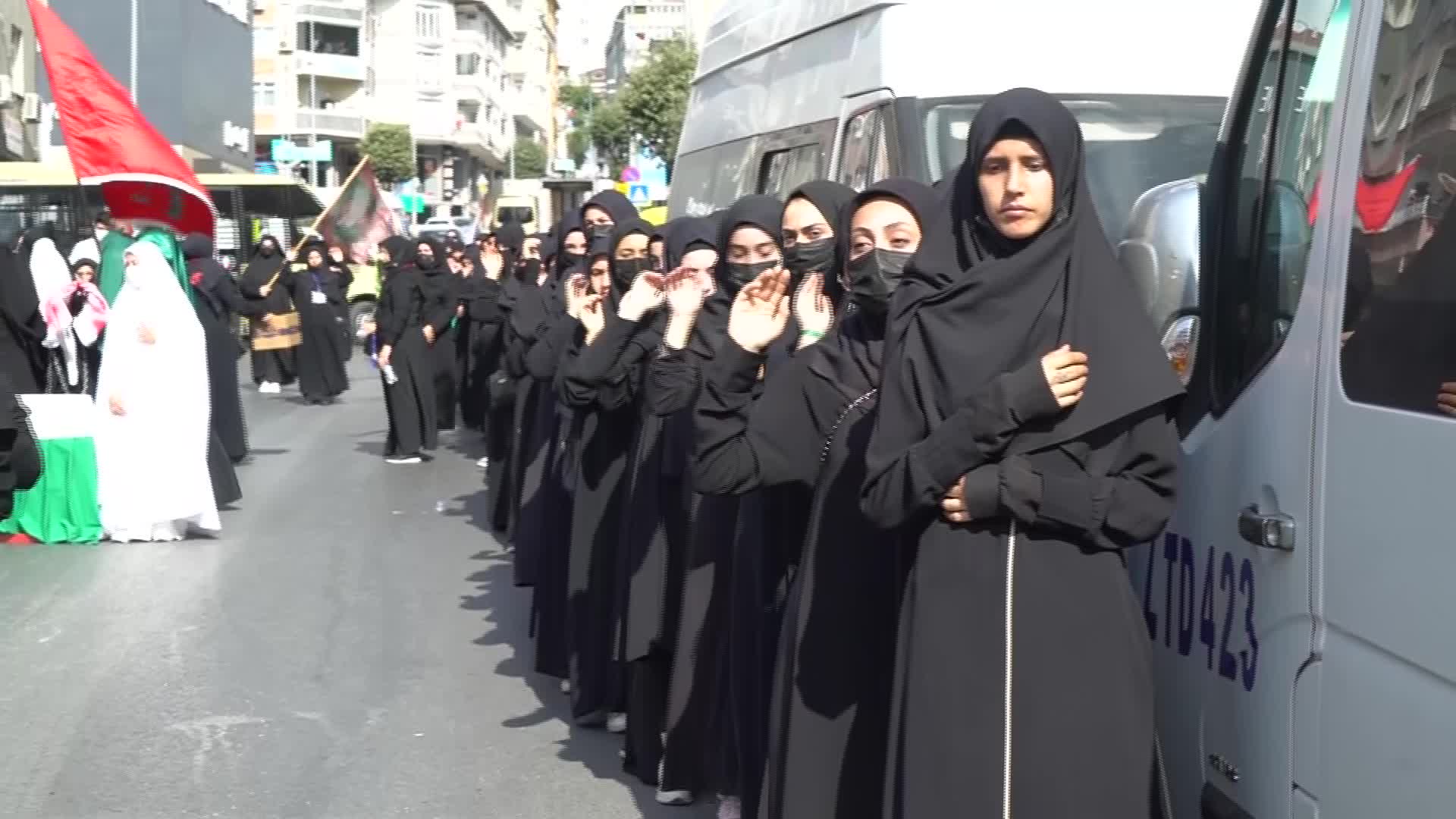 İSTANBUL HALKALI'DA "EVRENSEL AŞURA MATEM MERASİMİ" DÜZENLENDİ