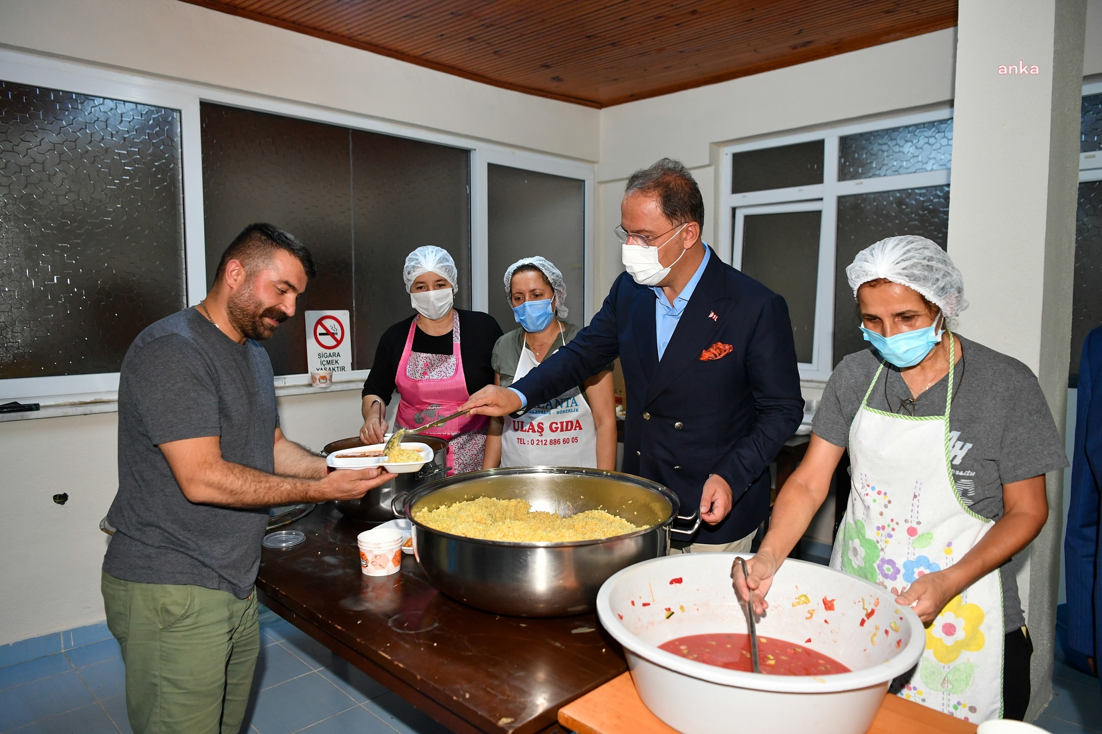 BEYLİKDÜZÜ BELEDİYE BAŞKANI ÇALIK: “PAYLAŞTIĞIMIZ MUHARREM LOKMASI GÜZELLİKLERE VESİLE OLSUN”