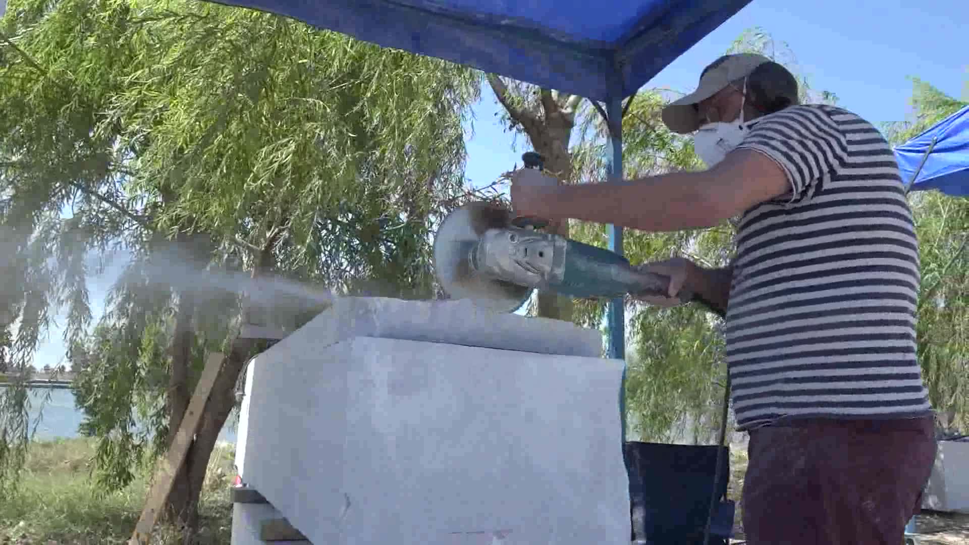 BÜYÜKÇEKMECE'DE ÇEVRE VE YANGIN FELAKETLERİNİN İZLERİ HEYKELLERE DE YANSIDI