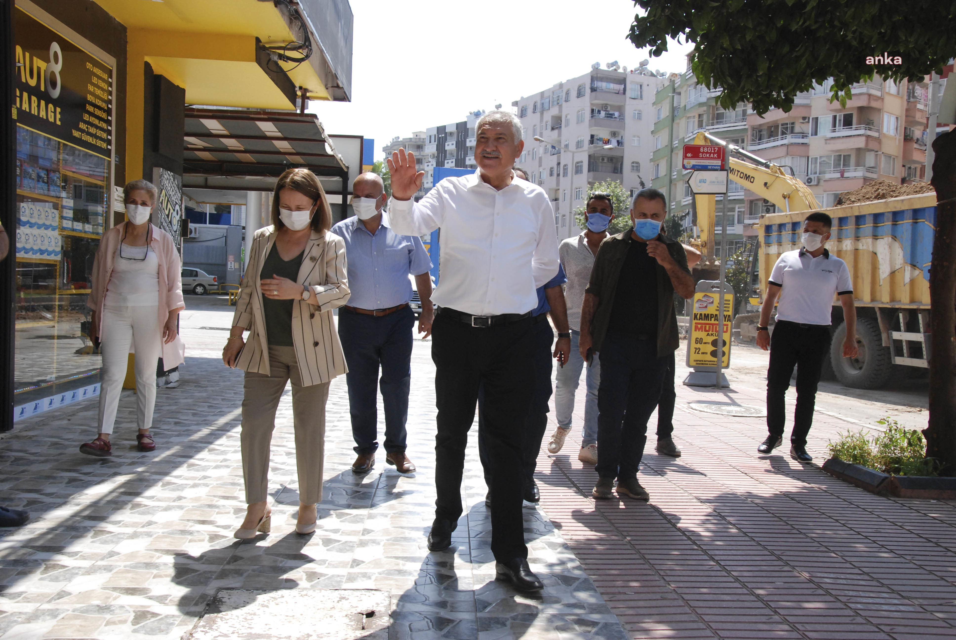 ADANA BÜYÜKŞEHİR'DEN BARAJ YOLU'NDA YOĞUN MESAİ