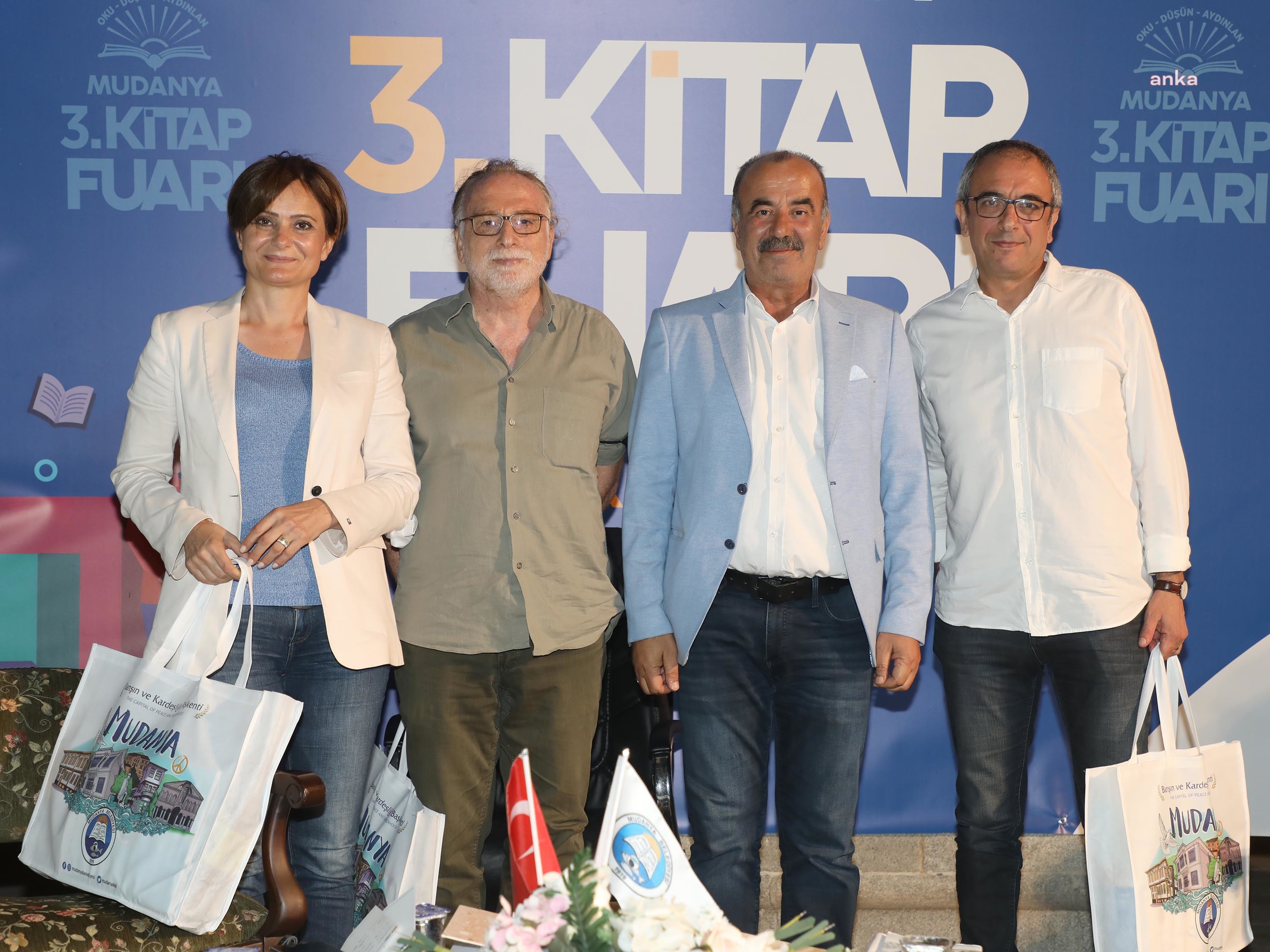MUDANYA 3. KİTAP FUARI KAPILARINI AÇTI