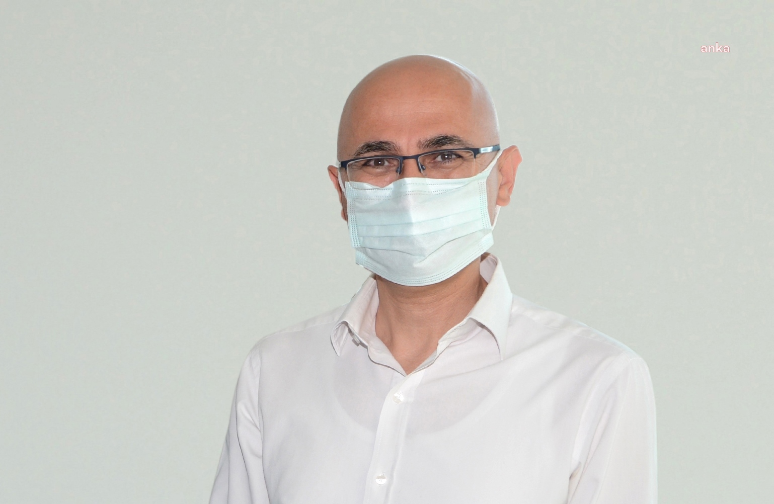ADANA TABİP ODASI'NDAN PANDEMİ UYARISI: HER HASTANEDE YENİ KOVİD SERVİSLERİ AÇMAYA DEVAM EDİYORUZ