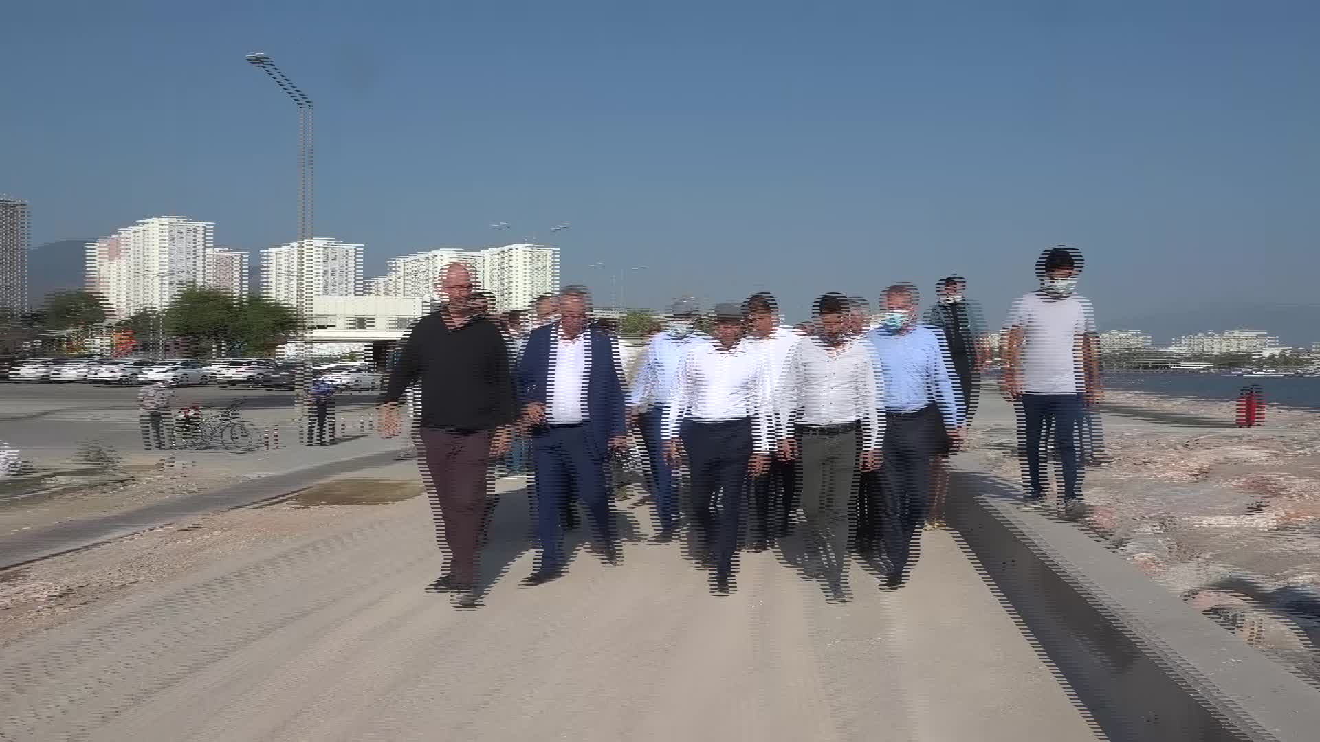 İZMİR MAVİŞEHİR'DE SU TAŞKINLARINI ÖNLEYECEK PROJE TAMAMLANIYOR