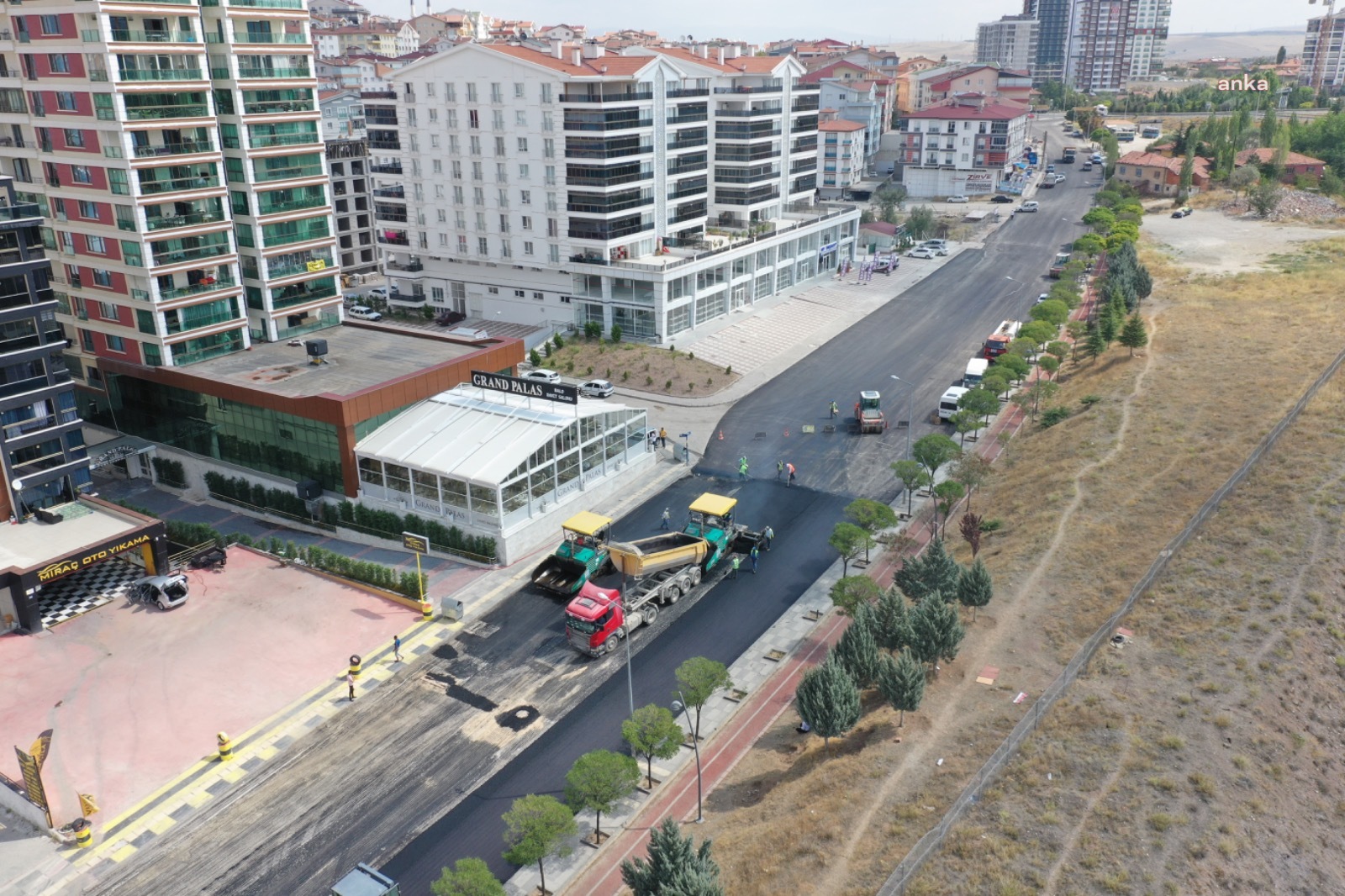 MAMAK'TAKİ SAĞDUYU VE DEREBOYU CADDELERİNDEKİ ALTYAPI ÇALIŞMALARINDA SONA GELİNDİ