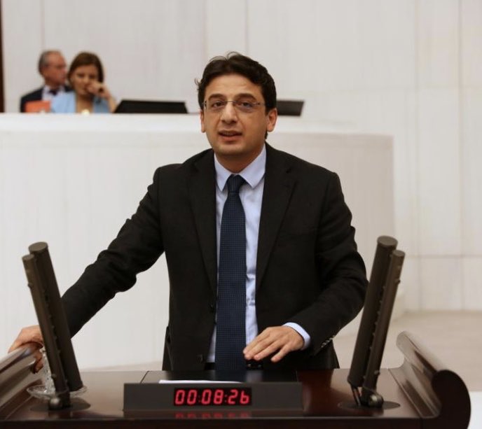 CHP, KORONAVİRÜS RAPORU’NU AÇIKLADI: “ TÜRKİYE’NİN TALİHSİZLİĞİ KÖTÜ BİR YÖNETİMDE YAKALANMASI”