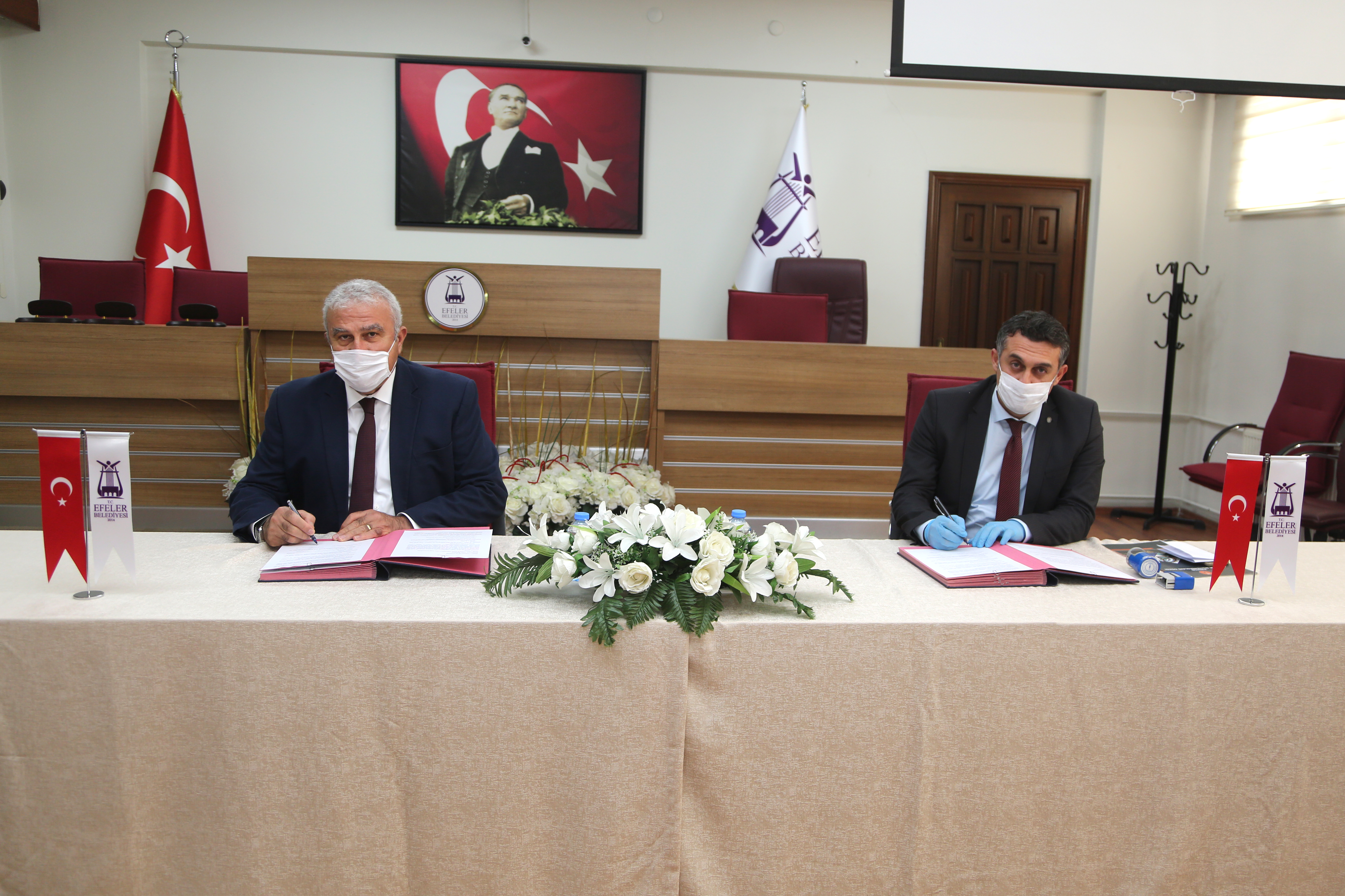 EFELER’DE DEPREM’E KARŞI GÜVENLİ YAPILAŞMANIN TEMELLERİ ATILDI