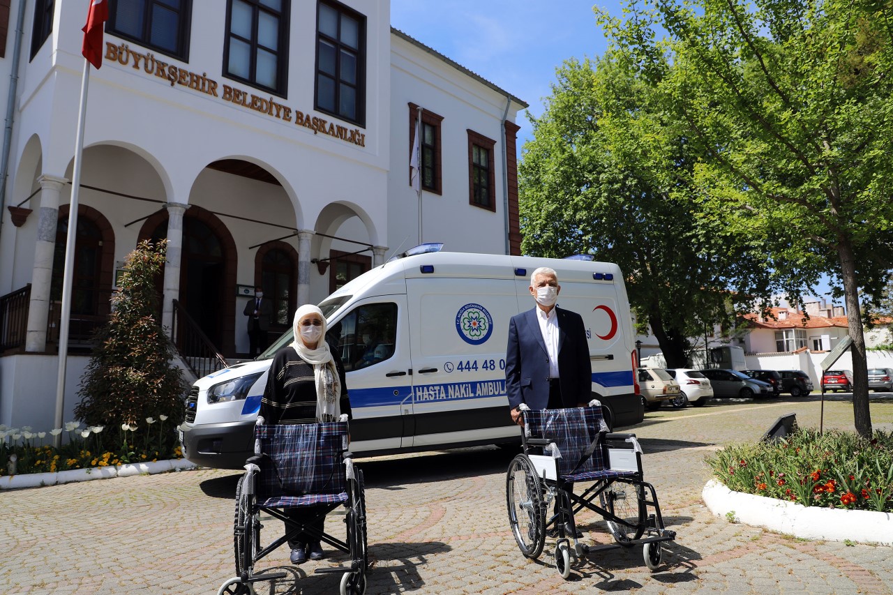 ALAADDİN AMCA'DAN ANLAMLI BAĞIŞ