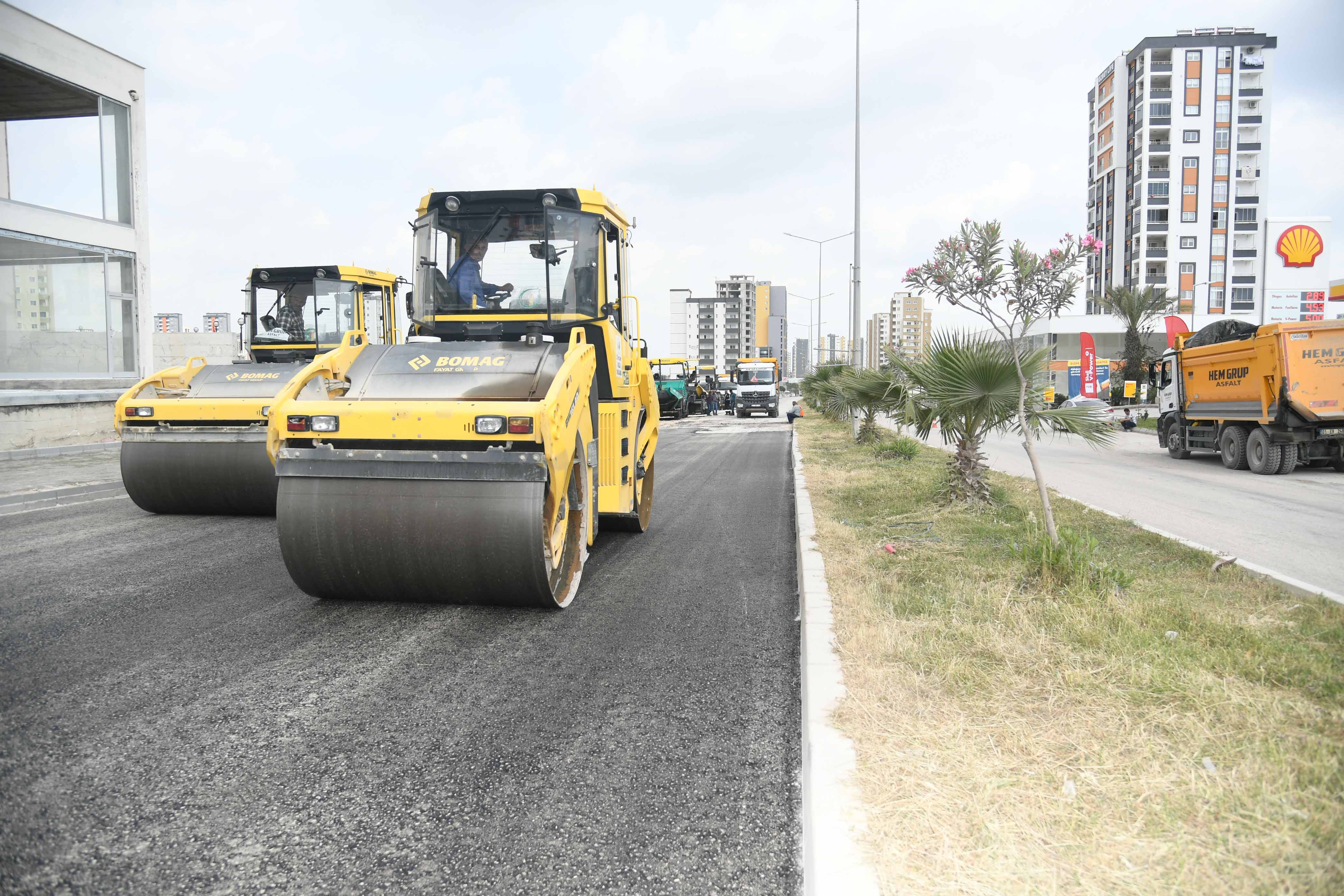 ADANA'DA YENİ STAT ÇEVRESİNE ASFALT DÖKÜMÜ VE BİSİKLET YOLU