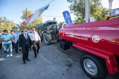 İZMİR BÜYÜKŞEHİR BELEDİYESİ, 50 YANGIN SÖNDÜRME TANKERİ DAHA DAĞITACAK