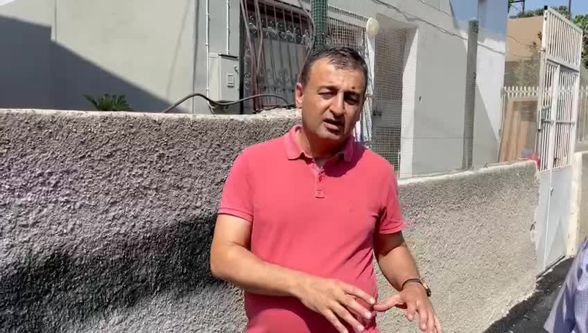 ADANA’DA EVLERİ İŞARETLENEN VATANDAŞLAR: “BİR AN EVVEL HÜKÜMETİMİZ, EMNİYET GÜÇLERİ EL KOYSUN BUNU BULSUN”
