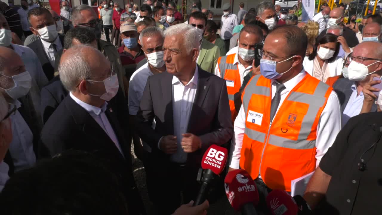 BAYRAKLI BELEDİYE BAŞKANI SANDAL, MAHALLE ZİYARETLERİNE DEVAM EDİYOR