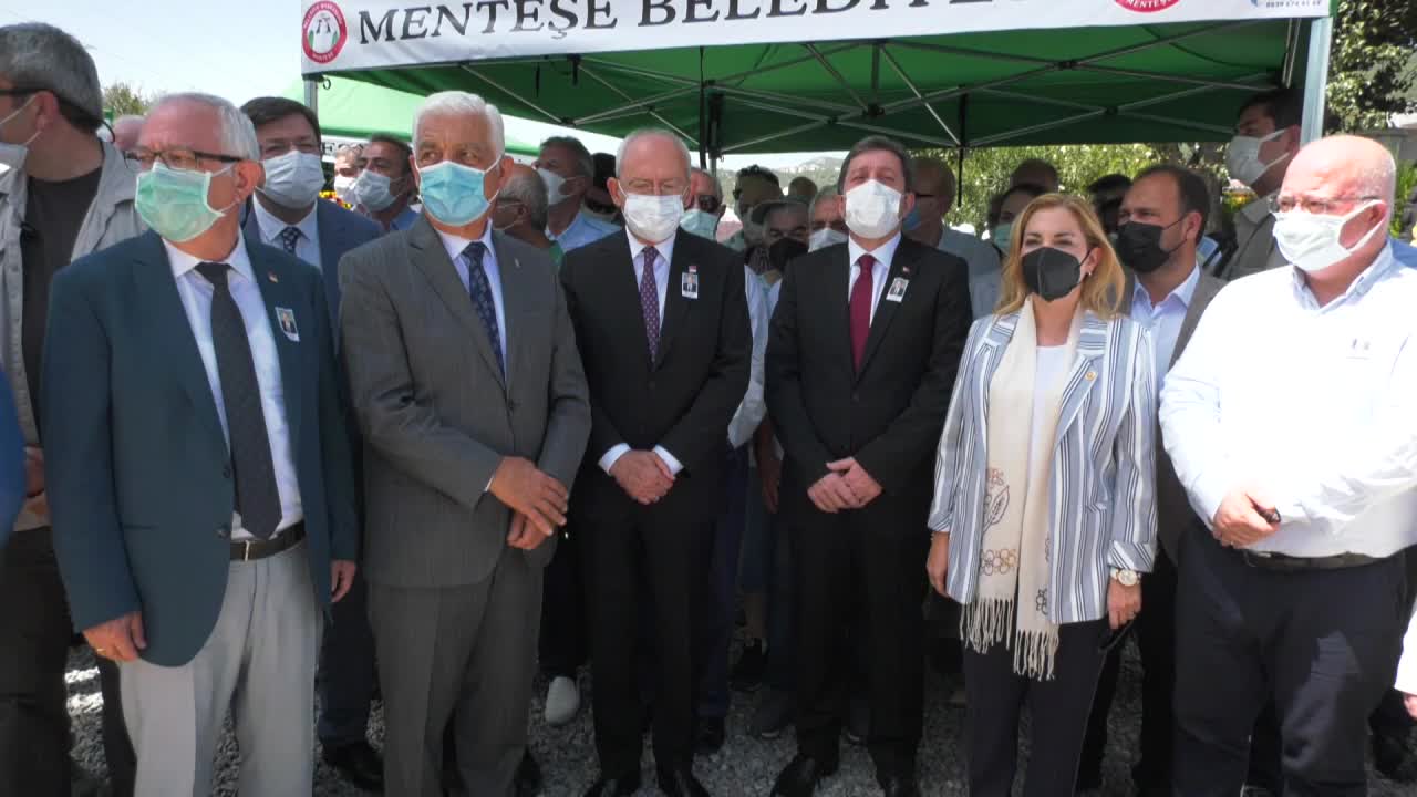 ESKİ CHP MİLLETVEKİLİ DOĞU, KILIÇDAROĞLU’NUN KATILDIĞI TÖRENLE SON YOLCULUĞUNA UĞURLANDI
