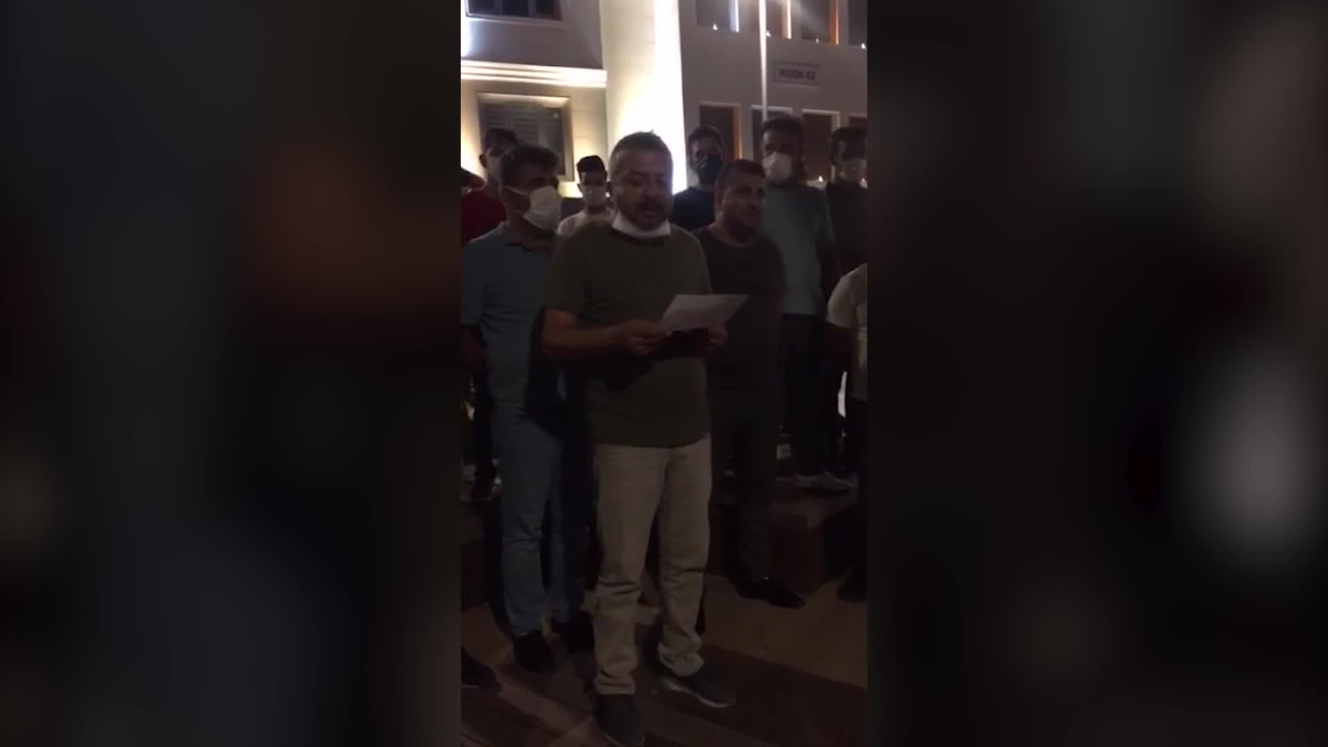 KONYA’DA KAFECİLER CEZALARI PROTESTO ETTİ