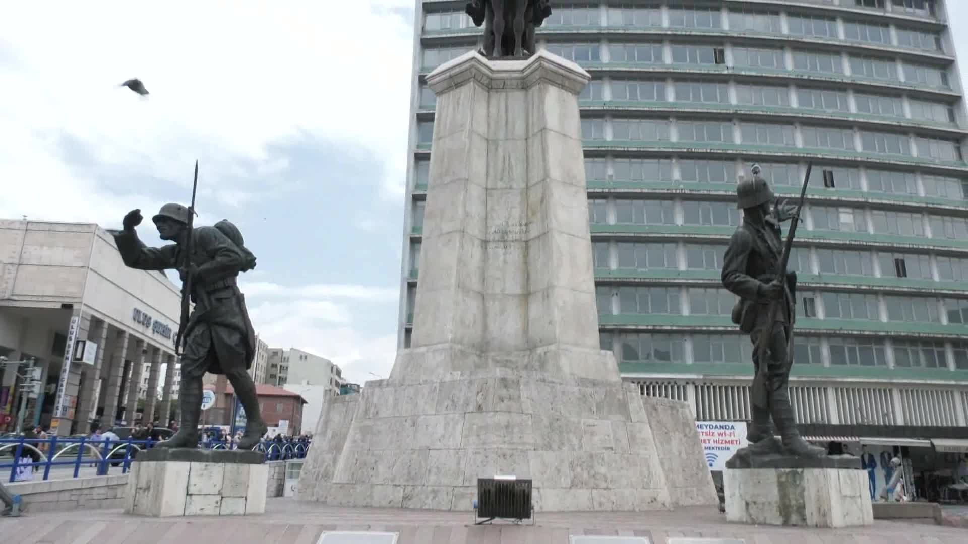 ULUS ATATÜRK ANITI 94 YIL SONRA RESTORE EDİLDİ