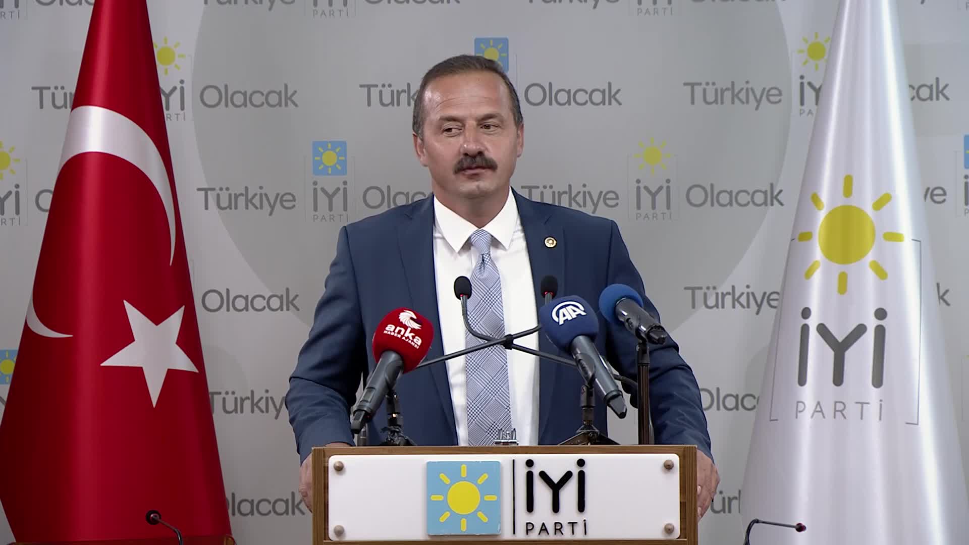 İYİ PARTİLİ AĞIRALİOĞLU : LAYIK OLMAYANLARA DEVLET HİZMETİ ZORDUR