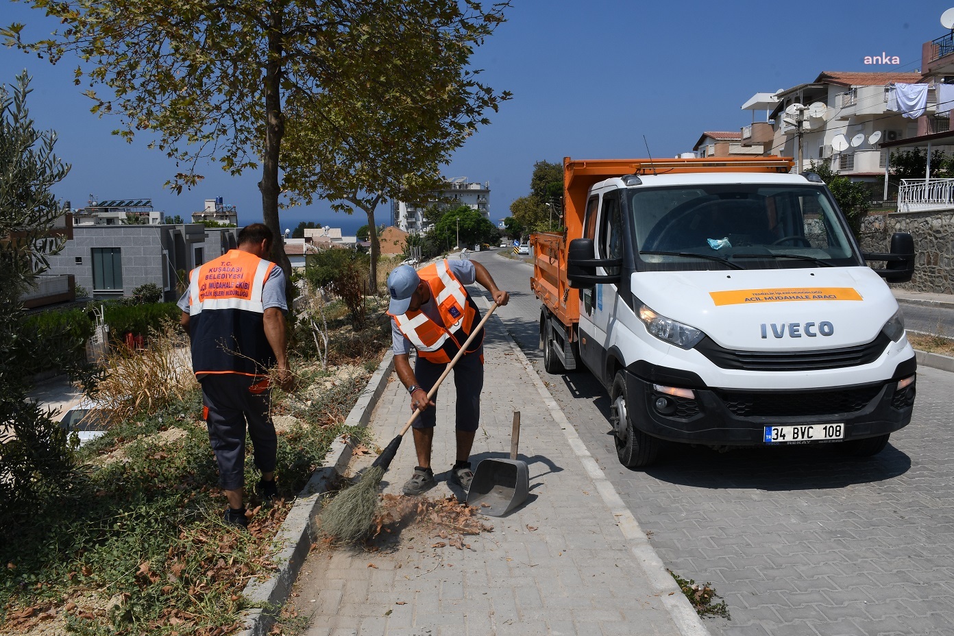 KUŞADASI BELEDİYESİ ACİL MÜDAHALE EKİPLERİ, GÖREV BAŞINDA