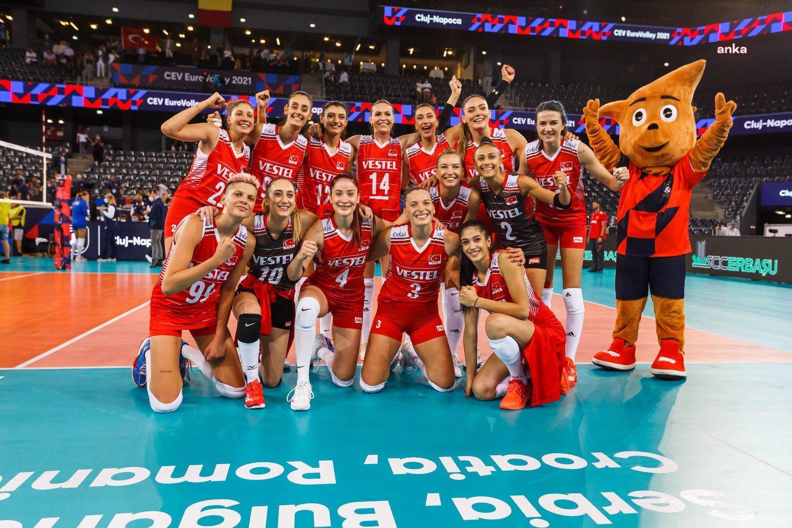 TÜRKİYE A MİLLİ KADIN VOLEYBOL TAKIMI 7'DE 7 YAPTI