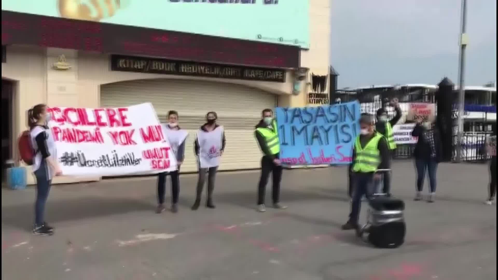 KADIKÖY'DE İNŞAAT-İŞ ÜYELERİ GÖZALTINA ALINDI