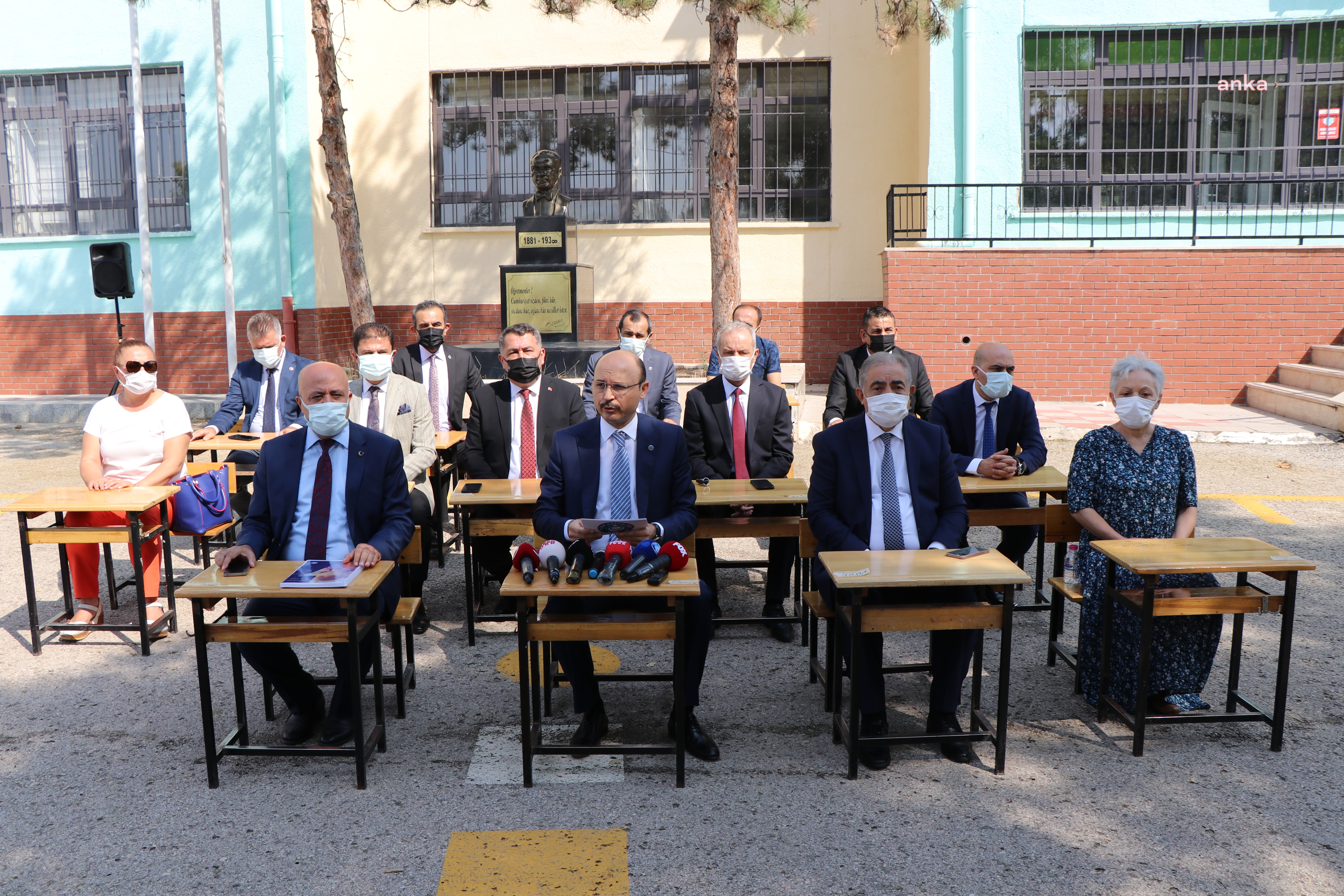 TÜRK EĞİTİM-SEN: "EĞİTİMCİLER YÜZ YÜZE EĞİTİME HAZIR"