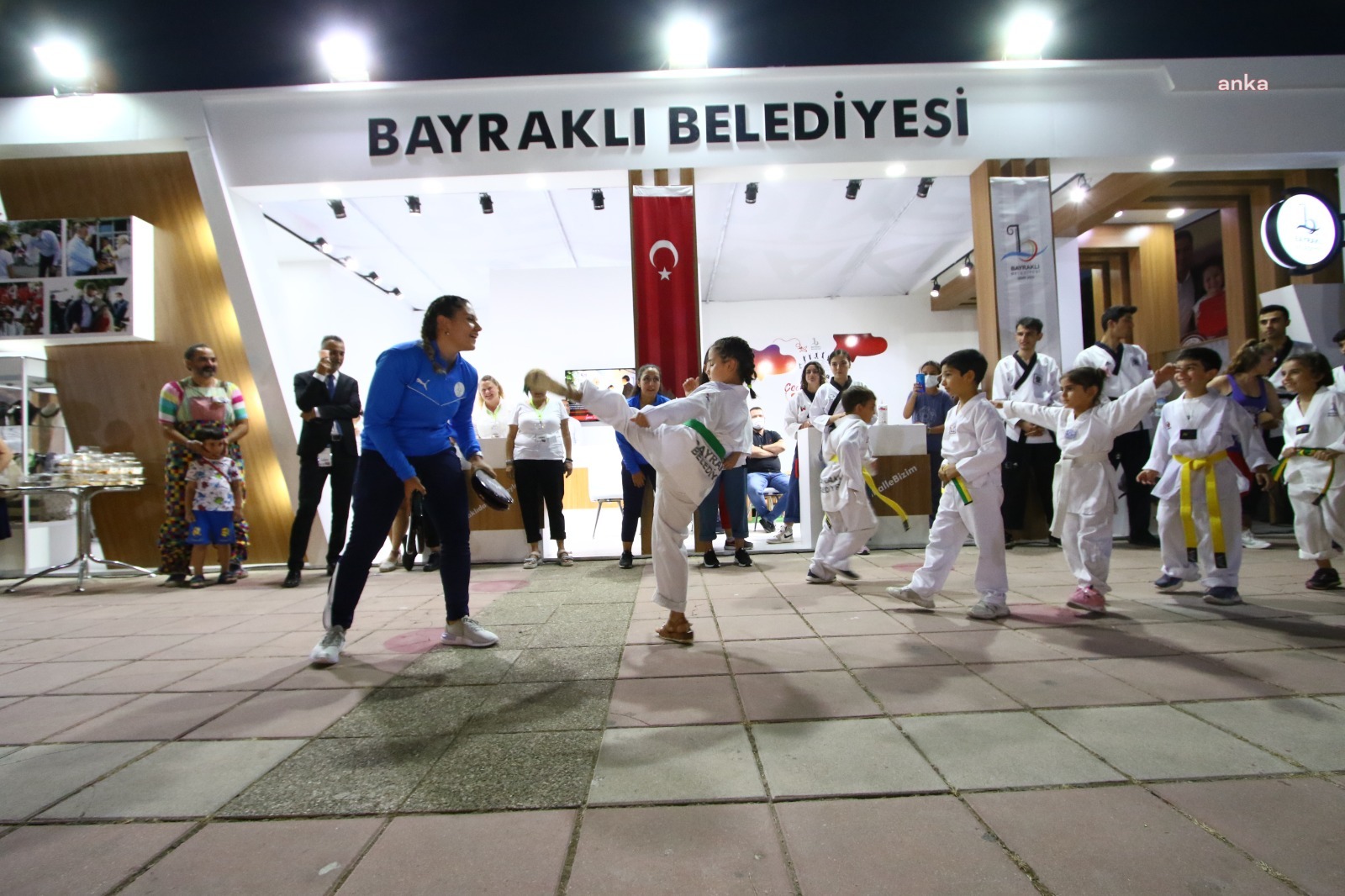 BAYRAKLI BELEDİYESİ, İZMİR ENTERNASYONAL FUARI’NDA YERİNİ ALDI