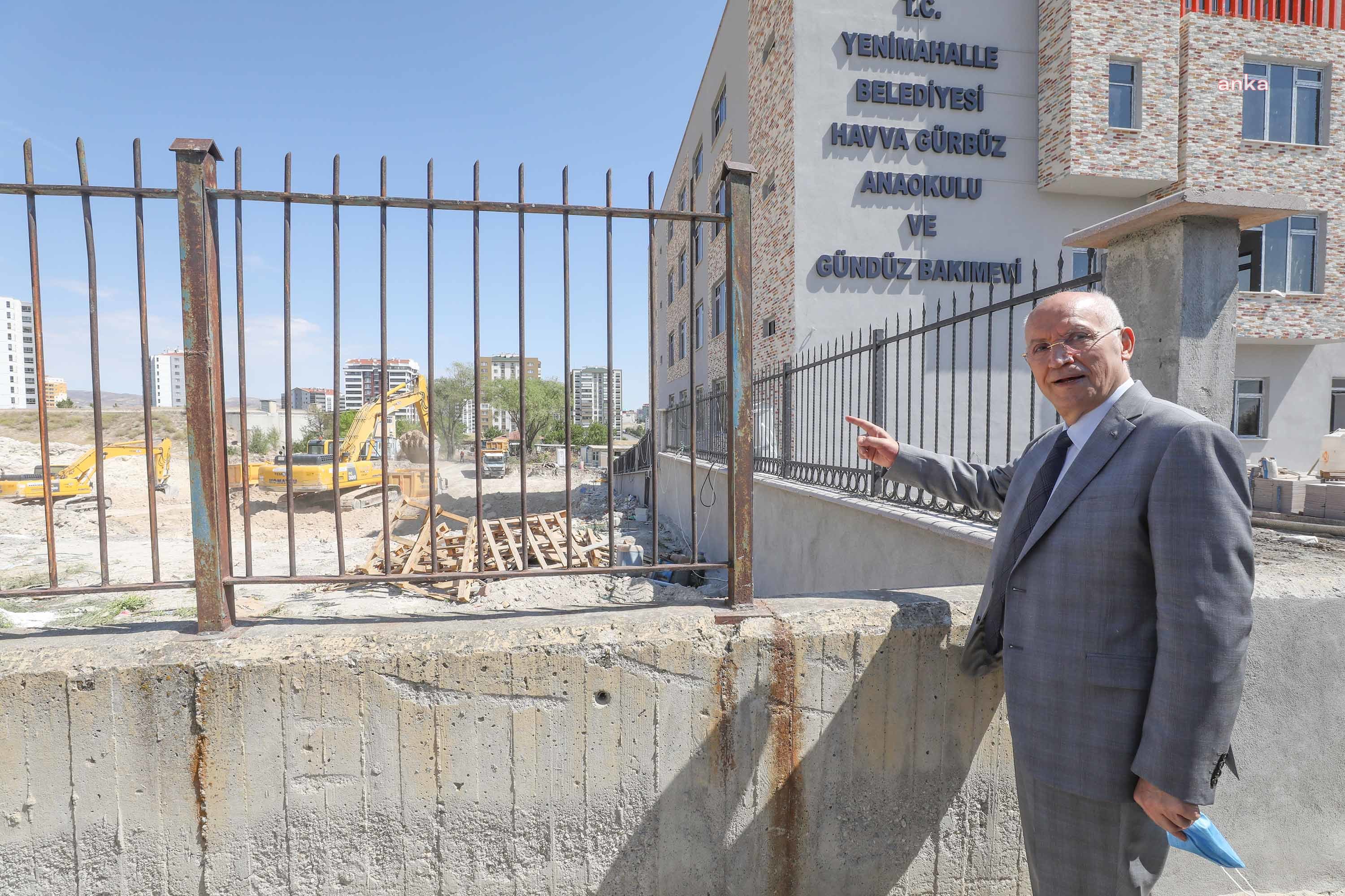 YENİMAHALLE BELEDİYE BAŞKANI YAŞAR, YAPIMINA BAŞLANAN HAVUZ İNŞAATINI DENETLEDİ
