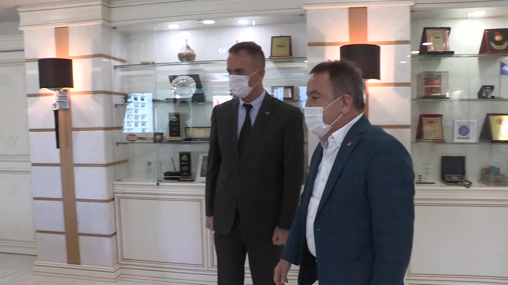 ANTALYA BÜYÜKŞEHİR BELEDİYE BAŞKANI BÖCEK, ZABITA HAFTASI’NI KUTLADI