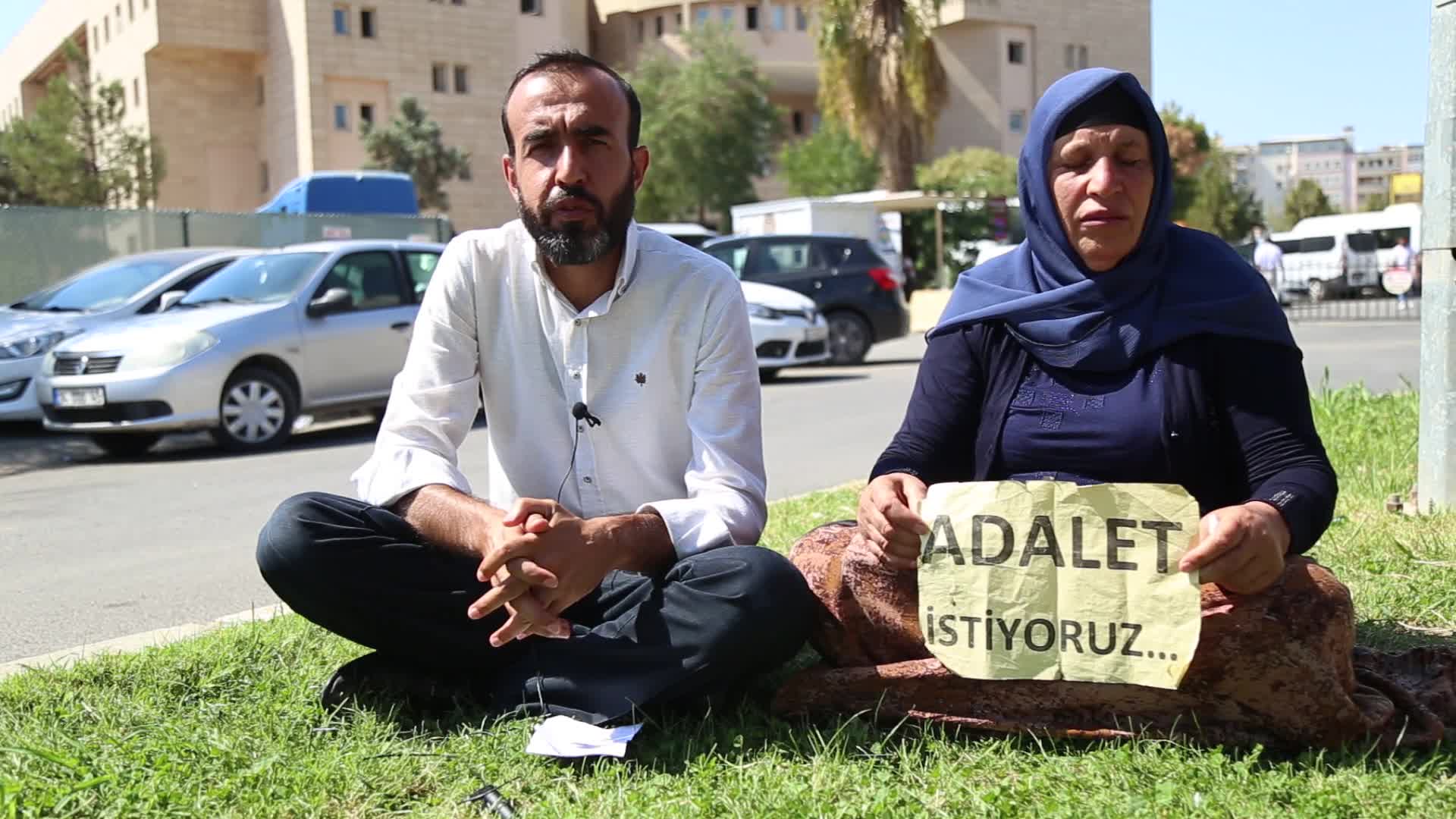 ŞANLIURFA ADLİYESİ ÖNÜNDE ADALET NÖBETİ TUTAN EMİNE ŞENYAŞAR'A, AKP’Lİ YILDIZ'A HAKARET ETTİĞİ GEREKÇESİYLE DAVA AÇILDI