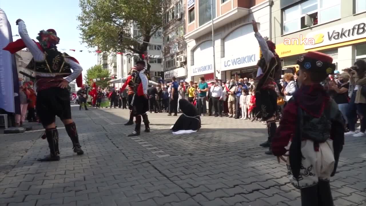 BALIKESİR VALİLİĞİ: EDREMİT'İN KURTULUŞ YILDÖNÜMÜ ETKİNLİĞİ HAKKINDA MÜFETTİŞ TALEP EDİLDİ