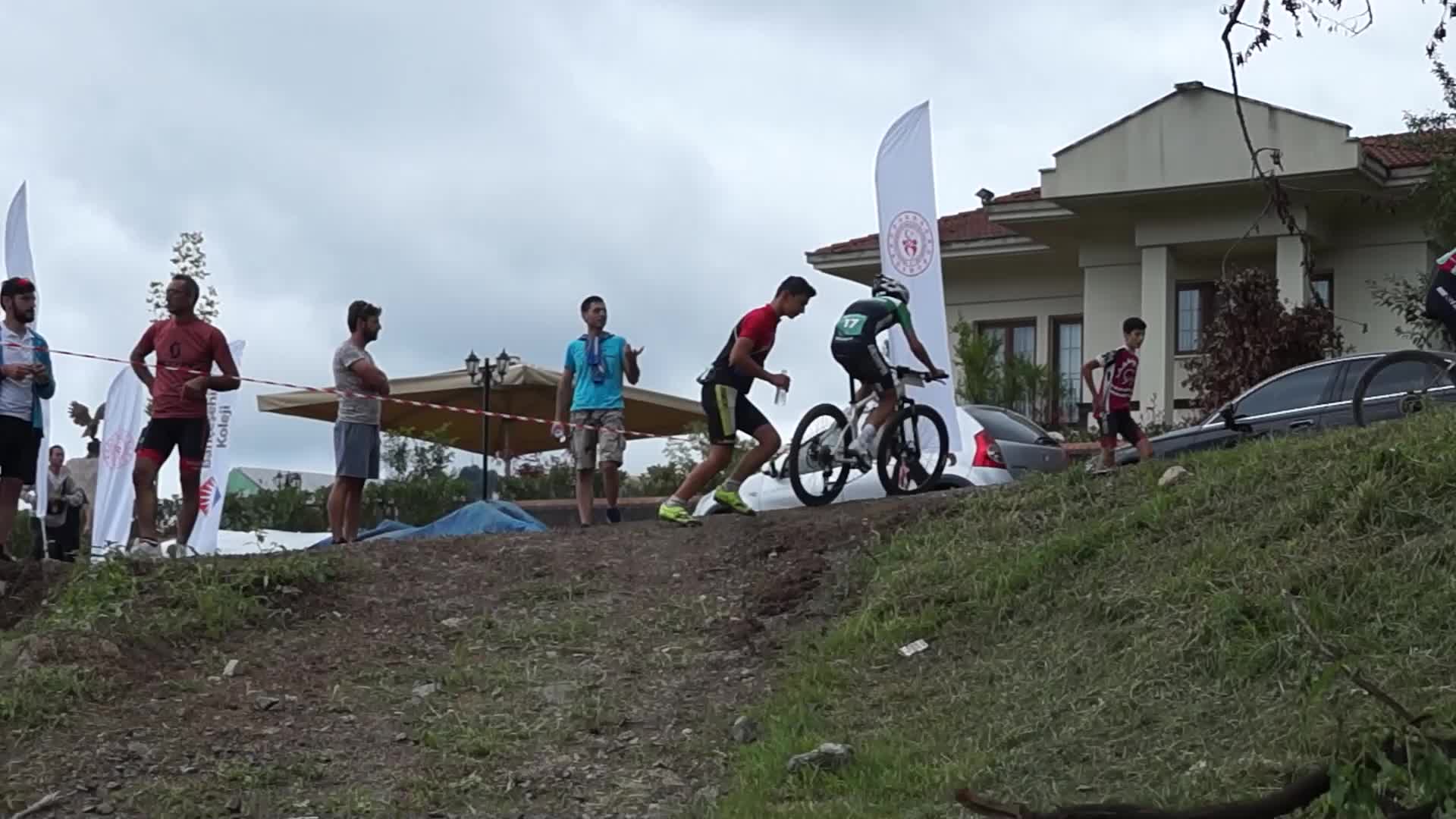 GİRESUN'DA İKLİM İÇİN PEDAL ÇEVİRDİLER
