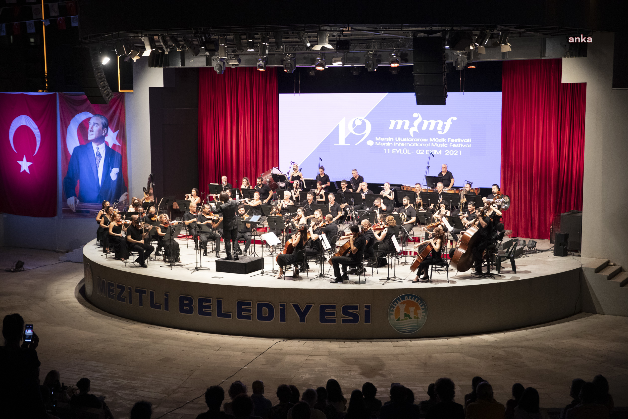 19’UNCU MERSİN ULUSLARARASI MÜZİK FESTİVALİ GALA KONSERİYLE BAŞLADI