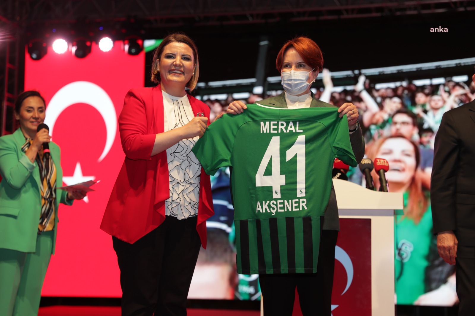 AKŞENER, İZGİM’İN AÇILIŞINA KATILACAK