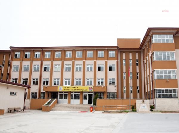 KOCAELİ’DE YEDİ OKULDA COVID-19 TESPİT EDİLDİ; BEŞ SINIF İZLEMEYE, İKİ SINIF KARANTİNAYA ALINDI