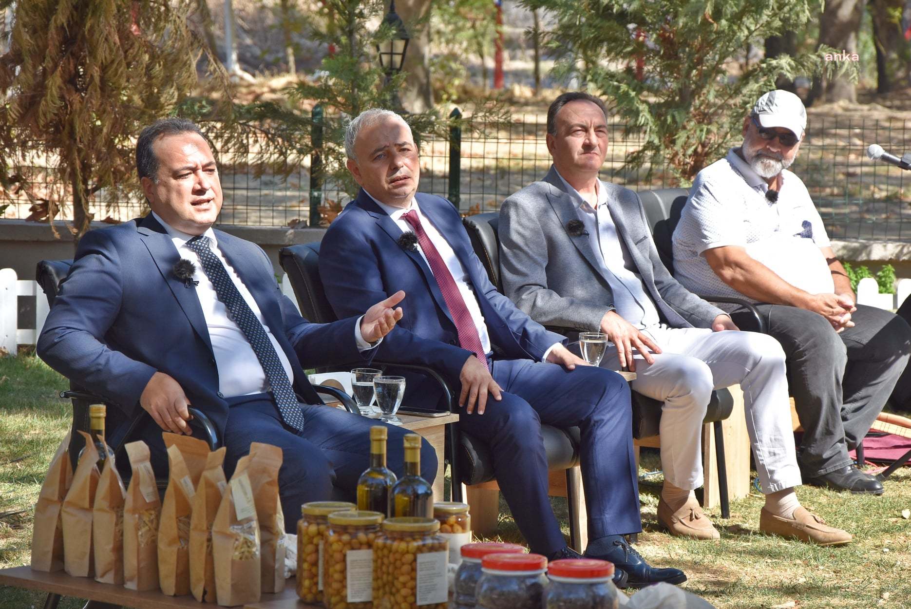 AKHİSAR BELEDİYE BAŞKANI DUTLULU'DAN AŞI ÇAĞRISI