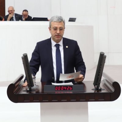 CHP’Lİ ANTMEN’DEN “TÜRKİYE’DEKİ SURİYELİ ÇOCUKLAR DOĞUM YAPIYOR, SANIKLAR SERBEST BIRAKILIYOR” İDDİASI