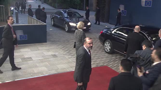 CUMHURBAŞKANI ERDOĞAN MİCHEL VE VON DER LEYEN İLE GÖRÜŞTÜ