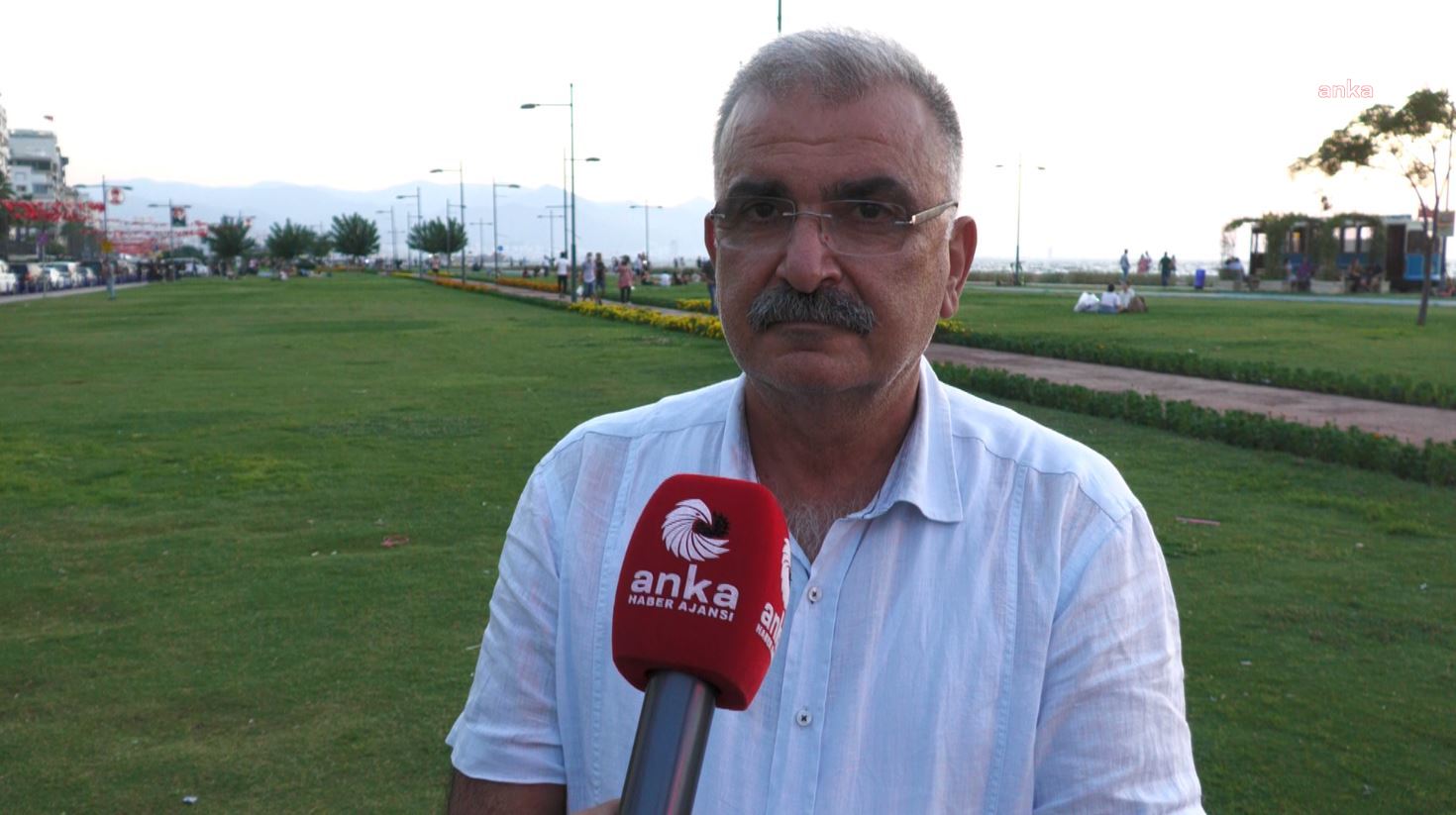 EĞİTİM SEN: İZMİR'İN SADECE BİR BÖLGESİNDE 35'TEN FAZLA SINIF KARANTİNAYA ALINDI, 100'DEN FAZLA ÖĞRENCİ VE 17 ÖĞRETMENİN TESTLERİ POZİTİF ÇIKTI!